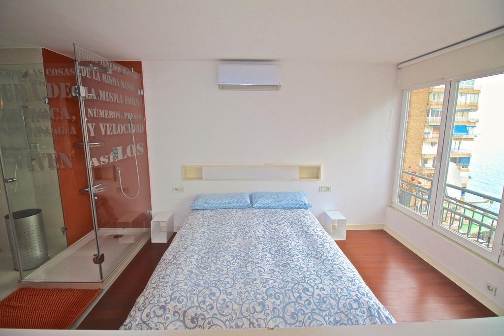 Apartamento Loft Con Vistas Al Mar Alicante Exterior foto